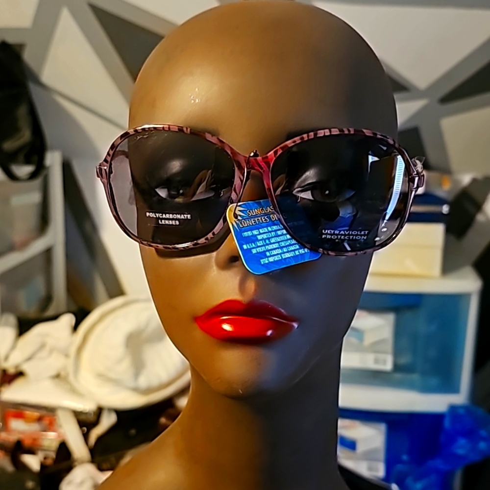 New Designer Large Sunglasses, Tortoiseshell, UV Protection, Polycarbonate Lense